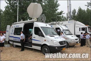 三夏时节麦收忙，应急指挥车筑牢“丰收防线”